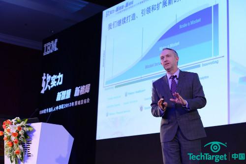 IBM软件集团全球行业解决方案总经理Craig Hayman